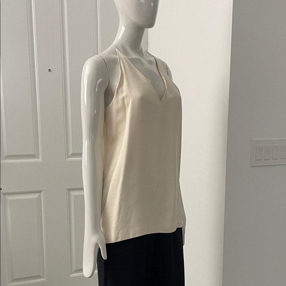 The ROW -  Lined Silk sleeveless blouse